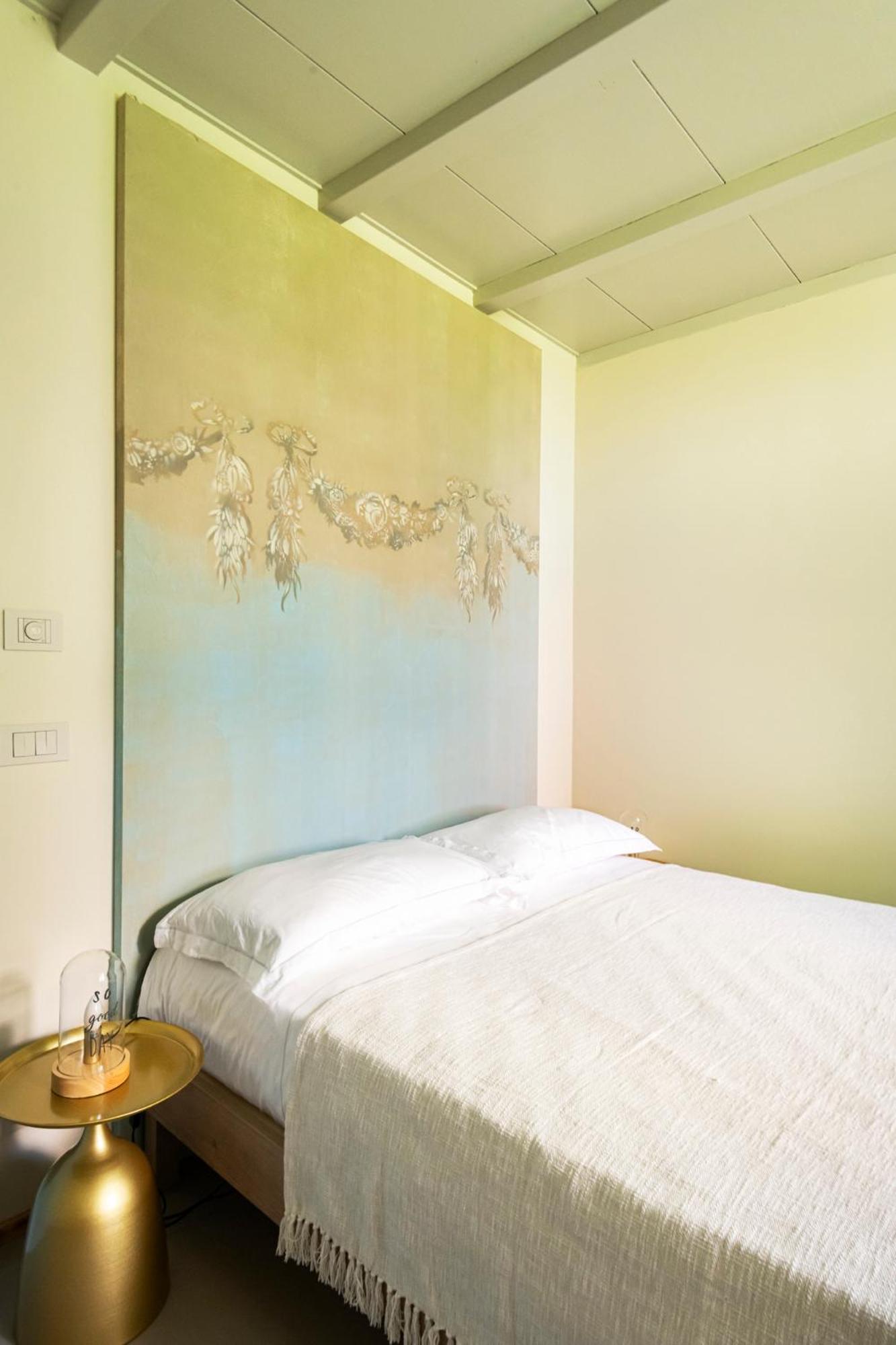 Asilo In Barolo Hotel Exterior photo