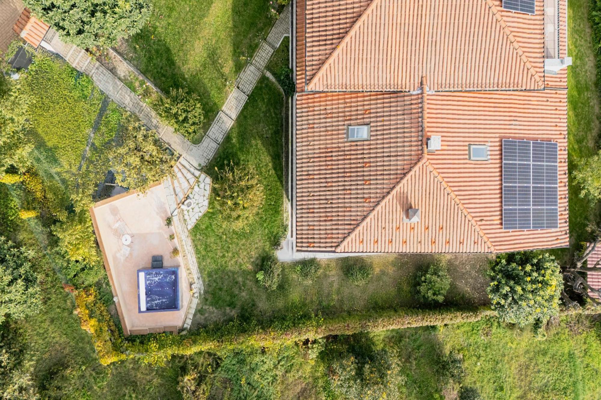 Asilo In Barolo Hotel Exterior photo